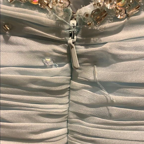 Beautiful sky blue/teal Mac Duggal Hi/Lo Dress - Picture 7 of 7